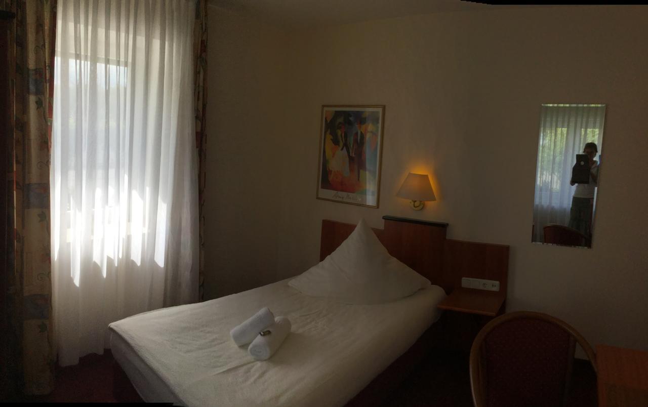 Hotel Zum Alten Schlagbaum Вегберг Экстерьер фото